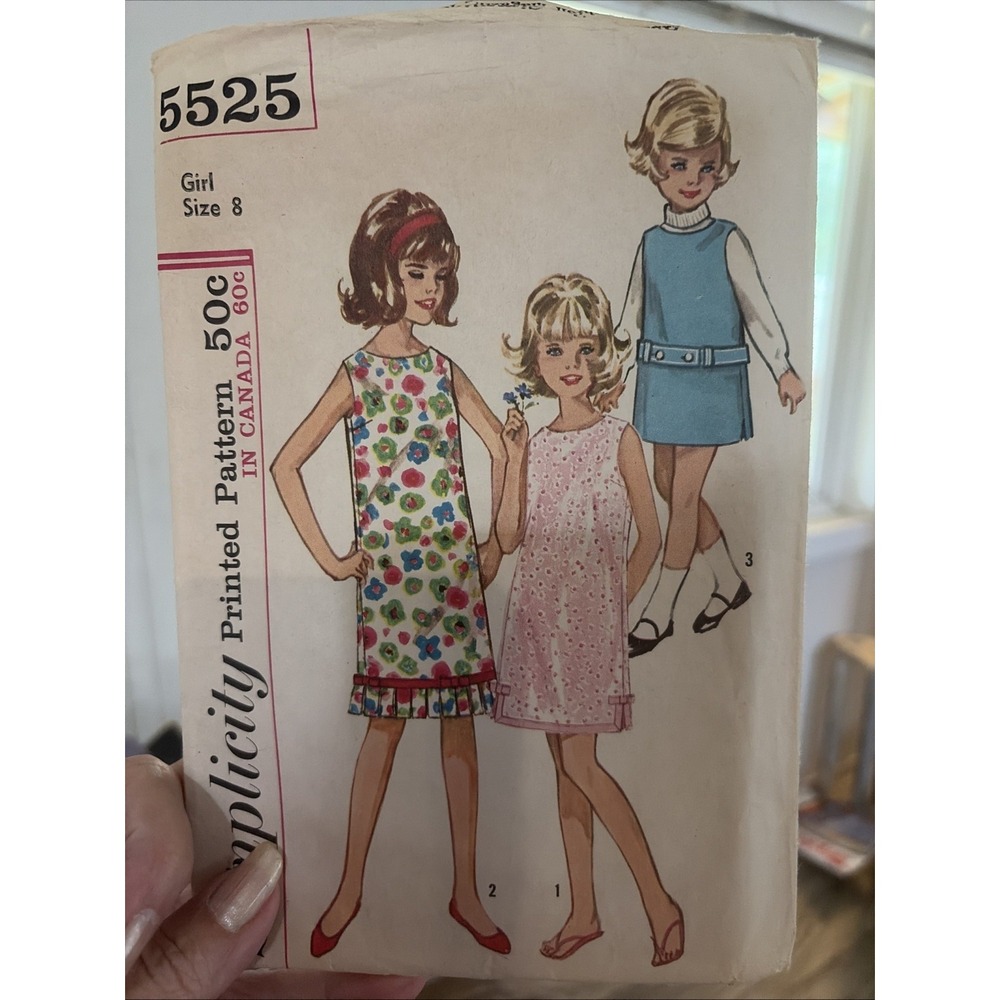 Vintage 1960s Girls' Shift Dress Pattern Simplicity 5525 Child Size 8 Cut Compl